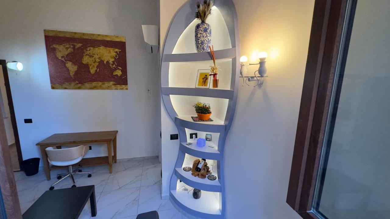 Suite Stylish & Cozy Apartment In The Heart Of Florence Exterior photo