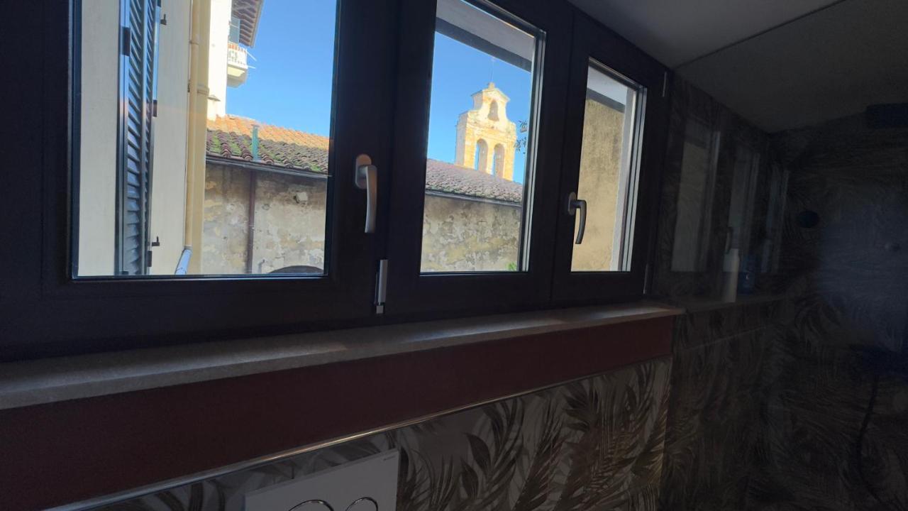 Suite Stylish & Cozy Apartment In The Heart Of Florence Exterior photo